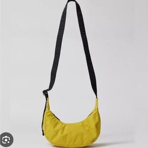 BAGGU: Sour Mini Crescent Bag🍋